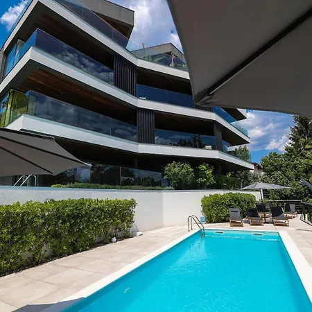 Appartement Luxury Twin Opatija