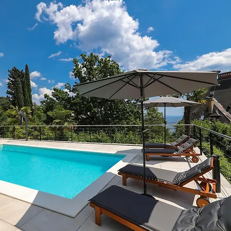 Appartement Luxury Twin Opatija