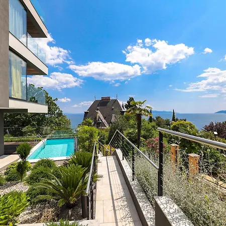 Luxury Twin * 奥帕提亚